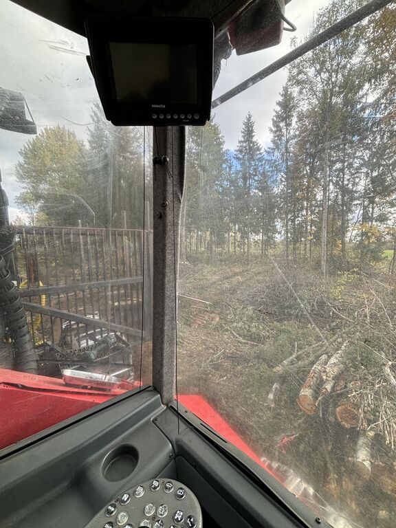 Enne — Valtra T194 · külgklaas